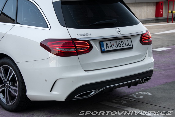 Mercedes-Benz C Kombi  300d AMG Line A/T, 2019