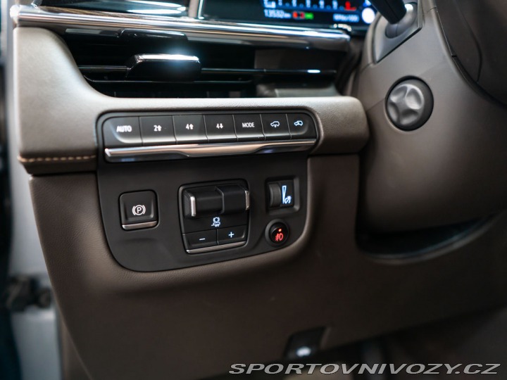 Ostatní značky Ostatní modely Cadillac Escalade 6.2 Premium Luxury AKG, 2 2022