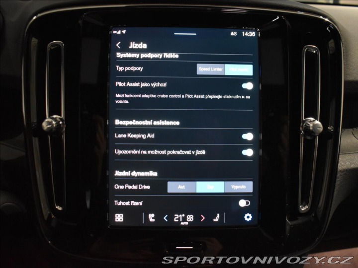 Volvo Ostatní modely XC40 0,0 Twin Recharge Plus BL 2023