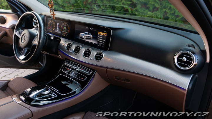 Mercedes-Benz E 220d 2016