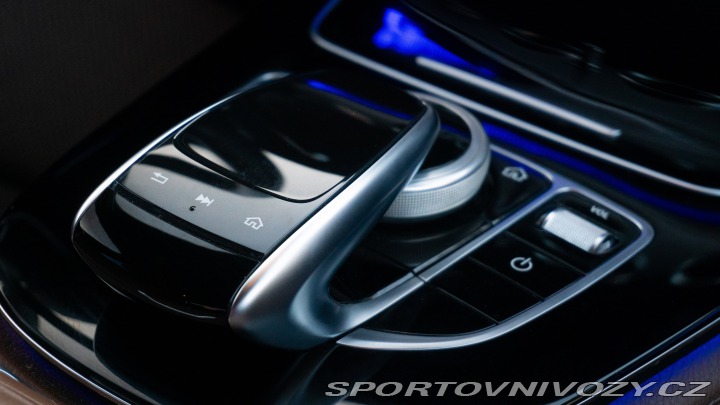 Mercedes-Benz E 220d 2016