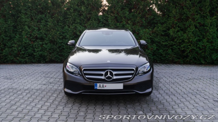 Mercedes-Benz E 220d 2016