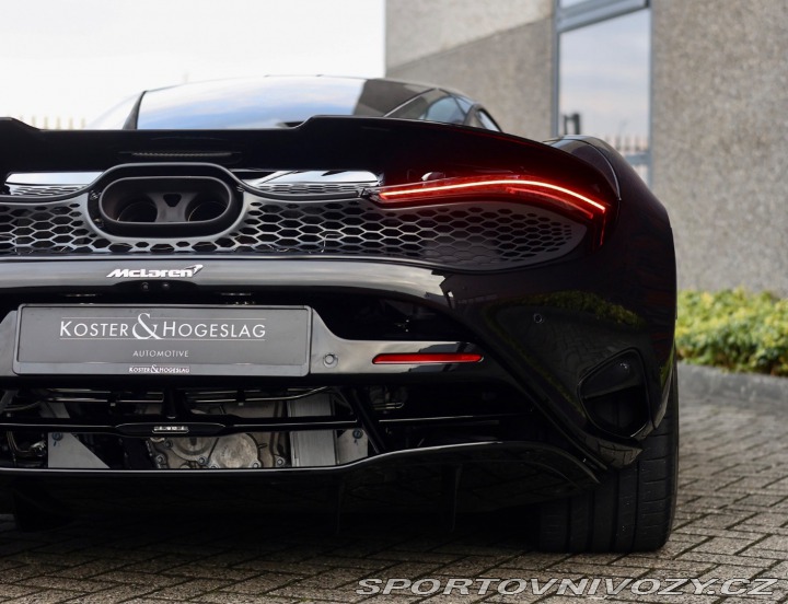 McLaren 750S *Racing sedadlá*zdvih*36 2024