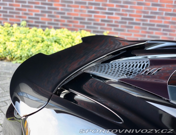 McLaren 750S *Racing sedadlá*zdvih*36 2024