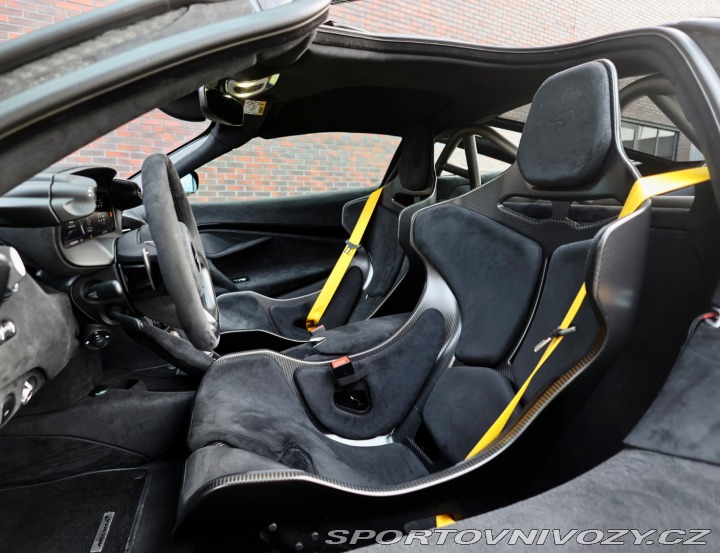 McLaren 750S *Racing sedadlá*zdvih*36 2024