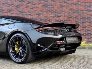 McLaren 750S *Racing sedadlá*zdvih*36 2024