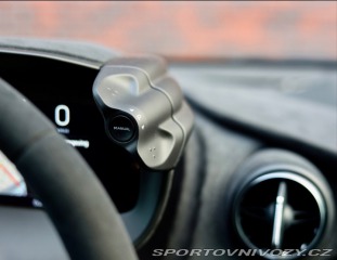 McLaren 750S *Racing sedadlá*zdvih*36 2024