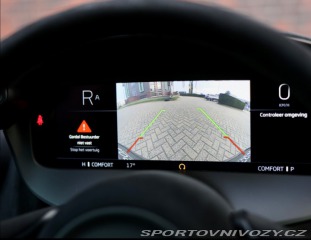 McLaren 750S *Racing sedadlá*zdvih*36 2024