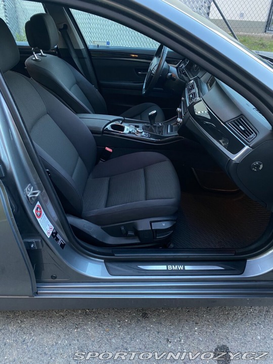 BMW 5 F10 530D 2012