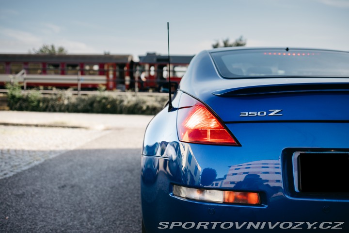 Nissan 350 Z VQ35DE 2004