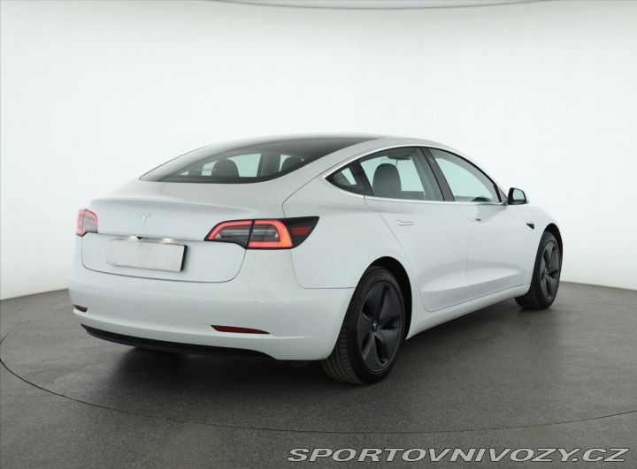 Tesla Model 3 Std Range Plus 52kWh 2020