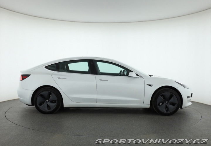 Tesla Model 3 Std Range Plus 52kWh 2020
