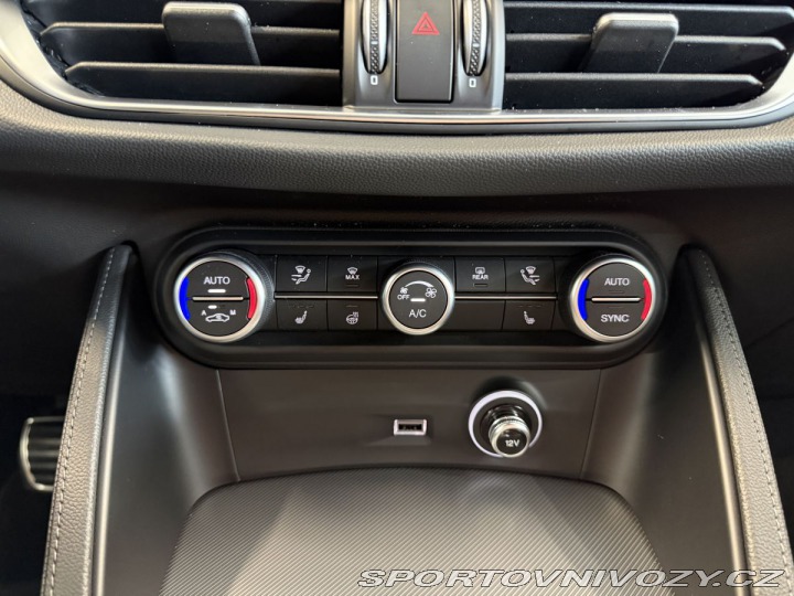 Alfa Romeo Stelvio 2.0 Turbo 280k Q4 TRIBUTO 2024
