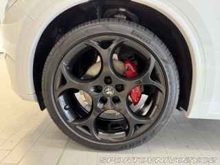Alfa Romeo Stelvio 2.0 Turbo 280k Q4 TRIBUTO 2024