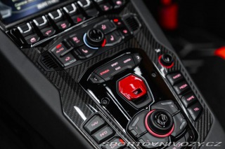 Lamborghini Aventador SVJ Roadster, Lift, Senso 2021