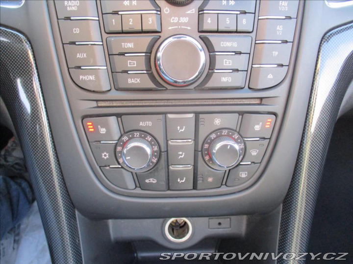 Opel Cascada 1,6 TURBO Cosmo LED 2013