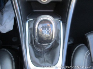 Opel Cascada 1,6 TURBO Cosmo LED 2013