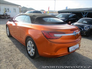 Opel Cascada 1,6 TURBO Cosmo LED 2013