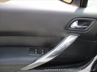 Peugeot 308 1,6 CC 16V THP 156k GT od 2010