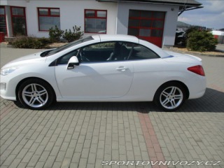 Peugeot 308 1,6 CC 16V THP 156k GT od 2010