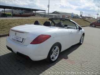 Peugeot 308 1,6 CC 16V THP 156k GT od 2010