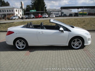 Peugeot 308 1,6 CC 16V THP 156k GT od 2010