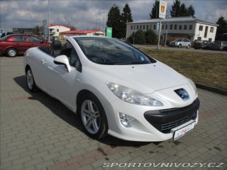 Peugeot 308 1,6 CC 16V THP 156k GT od 2010