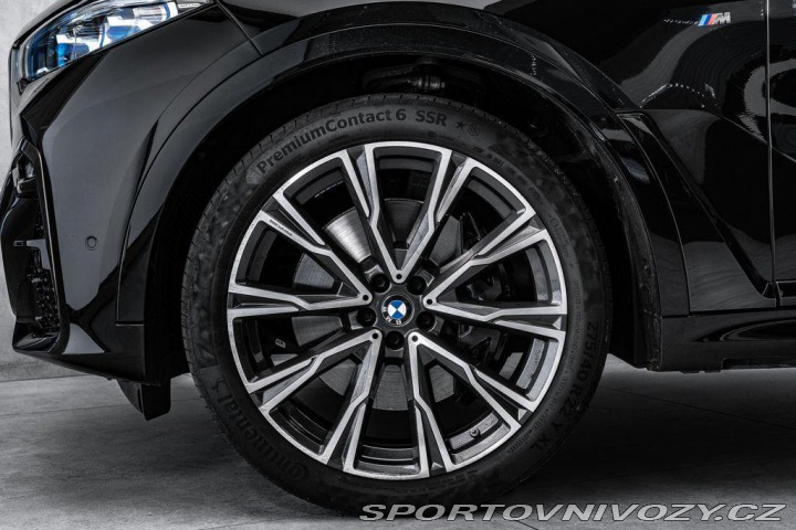 BMW X7 M50i xDrive Individual Pa 2021