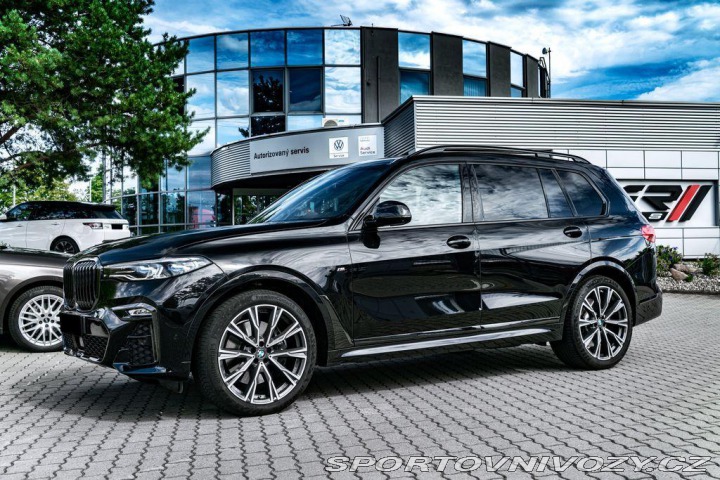 BMW X7 M50i xDrive Individual Pa 2021