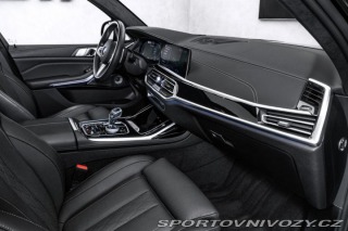 BMW X7 M50i xDrive Individual Pa 2021