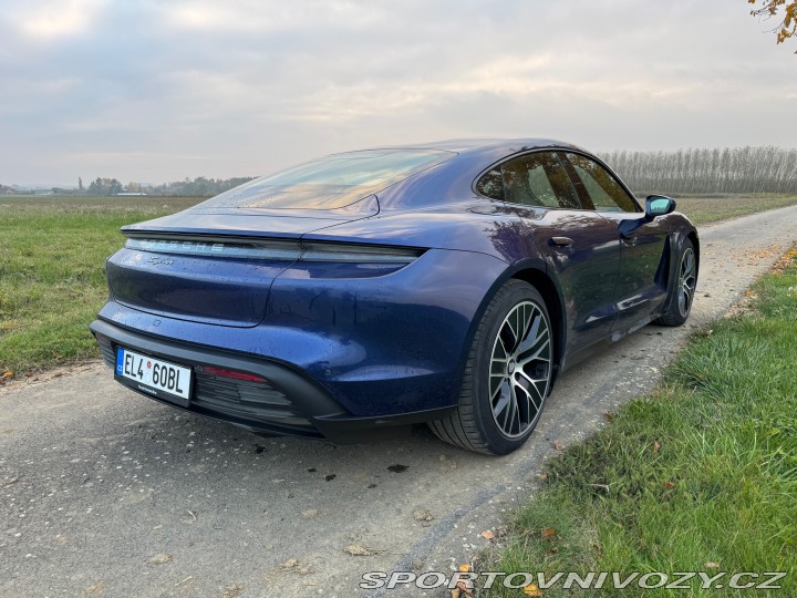 Porsche Taycan Taycan plus 2023