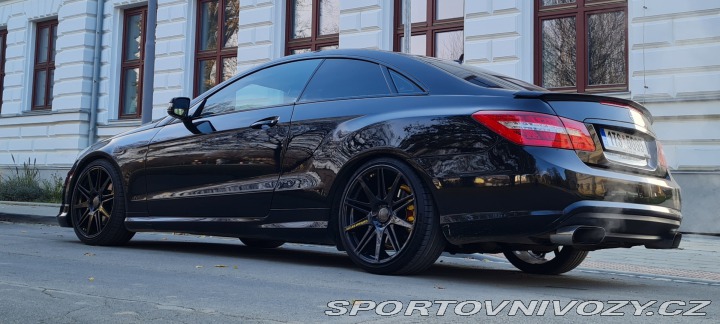 Mercedes-Benz E Model Carlsson 2011