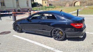 Mercedes-Benz E Model Carlsson 2011