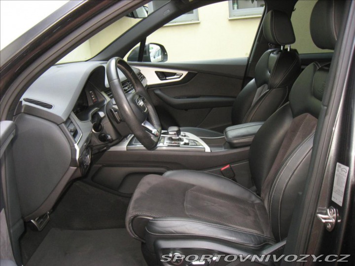 Audi Ostatní modely Q7 3,0 TDI 272PS S-Line A/T 2016