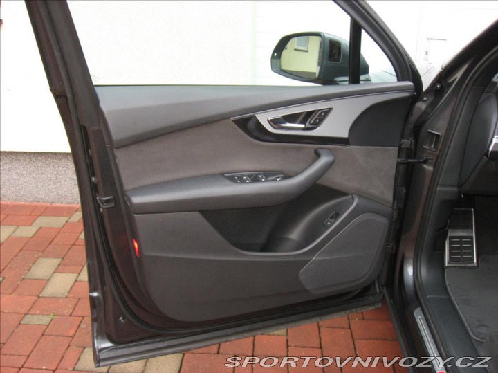 Audi Ostatní modely Q7 3,0 TDI 272PS S-Line A/T 2016
