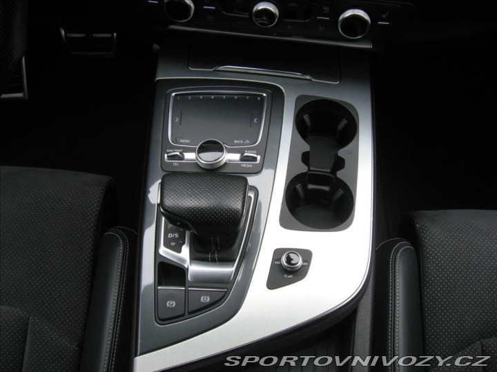 Audi Ostatní modely Q7 3,0 TDI 272PS S-Line A/T 2016
