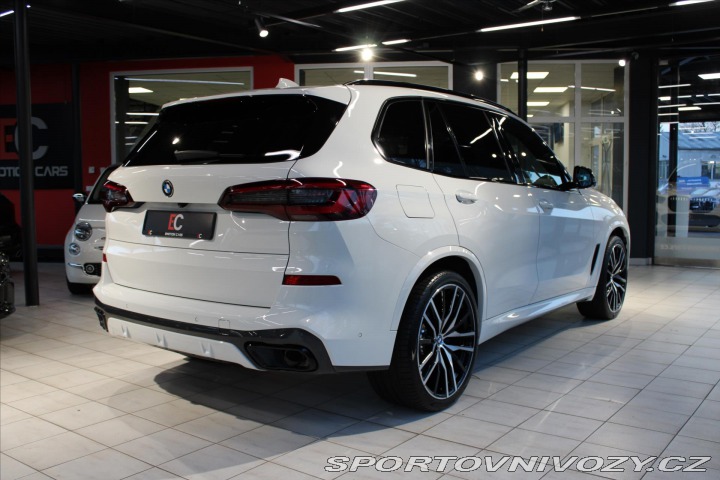 BMW X5 xDrive45e M Sport 2022