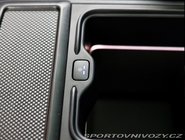 Ostatní značky Ostatní modely Land Rover Range Rover P510e HSE *Panoráma*Clea 2022