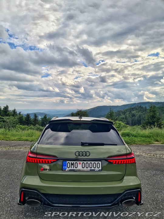 Audi RS6 2021