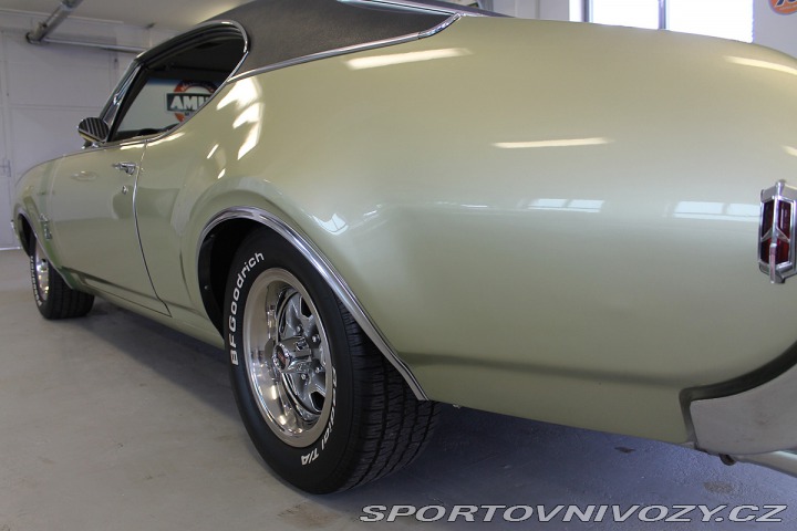 Ostatní značky Ostatní modely Oldsmobile Cutlass 455 V8 1968