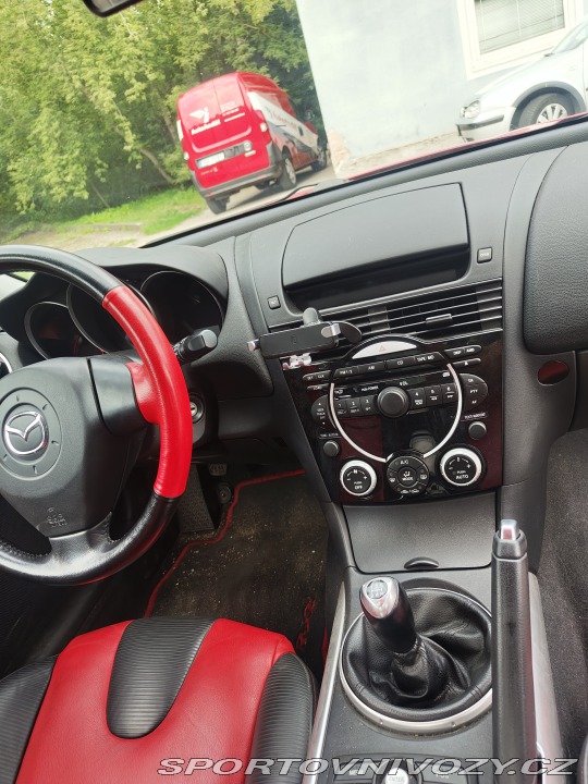Mazda RX-8  2003