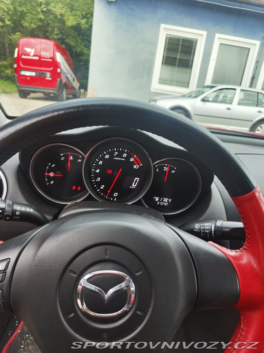 Mazda RX-8  2003