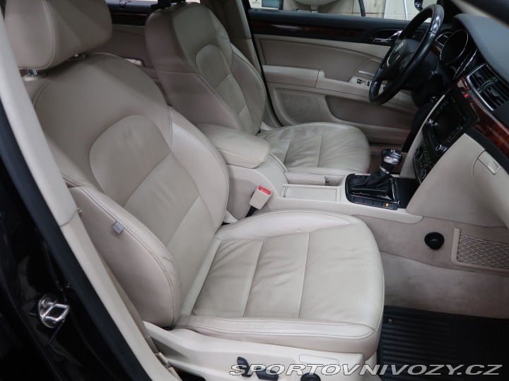 Škoda Superb 3.6 FSI V6 2009