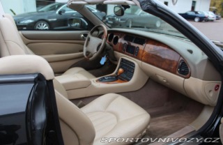 Jaguar XKR Convertible 2000