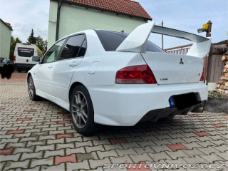 Mitsubishi Lancer EVO Lancer Evolution 2001