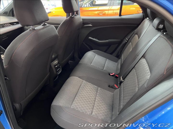 MG Ostatní modely MG3 1.5 T HYBRID+ Emotion 2024