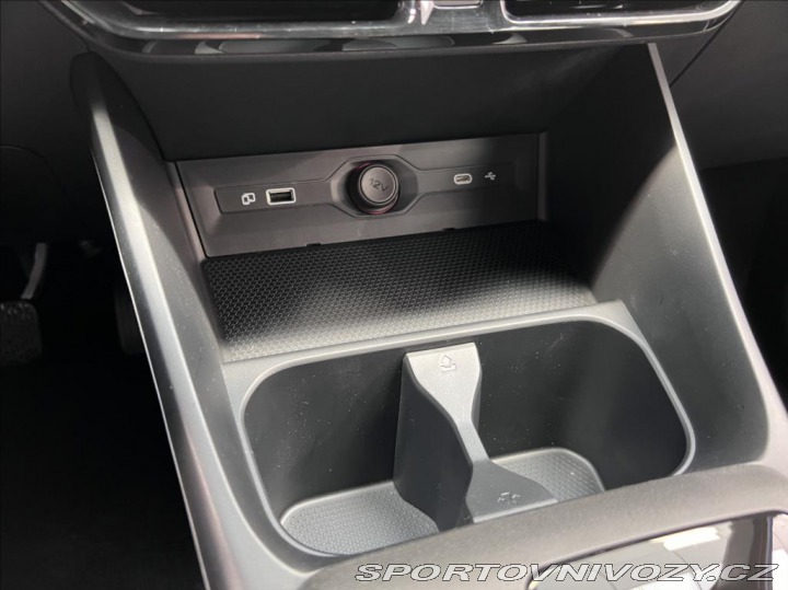 MG Ostatní modely MG3 1.5 T HYBRID+ Emotion 2024