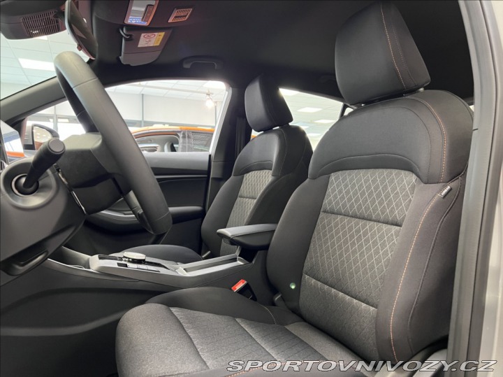 MG Ostatní modely MG3 1.5 T HYBRID+ Emotion 2024