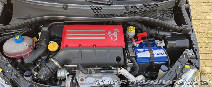 Abarth 595 Scorpioneoro 2021