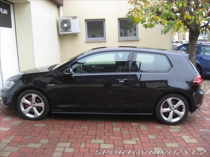 Volkswagen Golf 2,0 TSI 220PS VII GTI M/ 2013